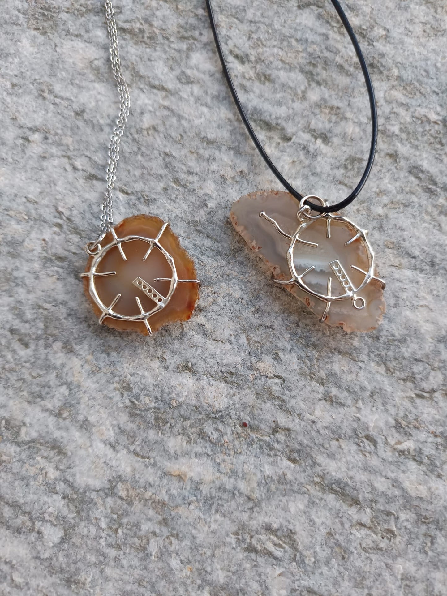 Ciondolo in Geode di Agata Naturale